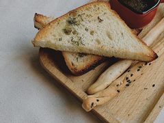 餐前面包-花·fleur古董西餐厅(西城夜未央店)