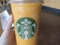 -星巴克(洛阳中州路王府井店)