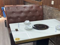 -刘少华贵州小黄牛·鲜牛肉火锅(总店)