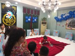 -一家人(南京路店)