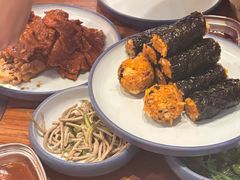 -明洞阿姨·韩式酱蟹烤肉·创意料理(三元桥店)