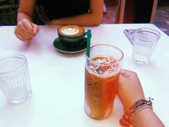 冰拿鐵-花苑里咖啡(威远店)
