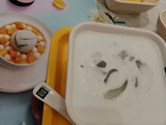 -满记甜品(日月光二店)