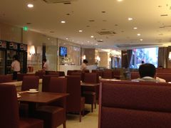大堂-川流不息·地道川菜·小龙虾(新松江路店)