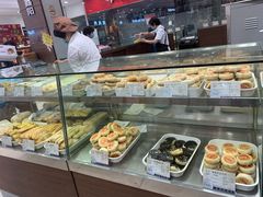 面包甜点陈列柜-上海市长春食品商店(淮海中路店)