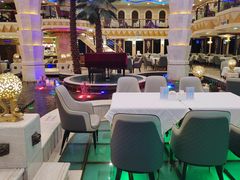 -碧中海汤泉汗蒸酒店