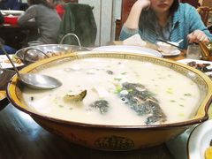 -宏利土菜馆(马山店)