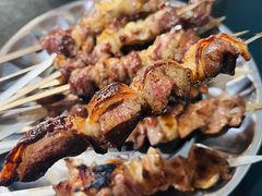 -烤肉小伙烤肉店