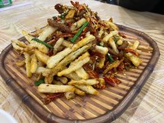 -江城燕子大排档(江汉路步行街店)