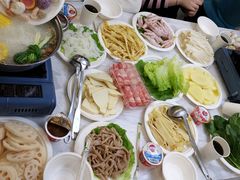 -优悦派·别墅派对轰趴馆(静安店)