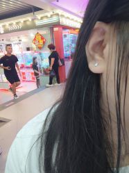 -花师傅专业手穿耳洞打耳洞穿孔