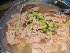 -肖四女乐山跷脚牛肉(南汇大学城生活广场店)