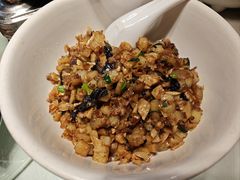 -味上湘菜馆(岳麓山店)