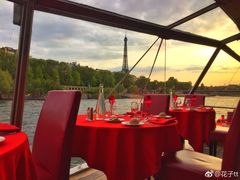 -Bateaux Mouches塞纳河游船