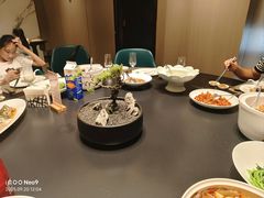 -忆江南·临江鱼馆