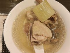 鸡汤-滇越乘象云南餐厅(豆各庄店)