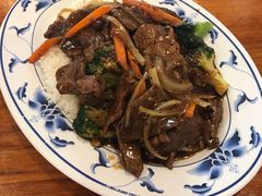 黑椒牛肉饭-玫瑰苑烧腊饭店