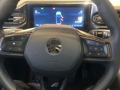 -蔚来中心(北京中关村店)