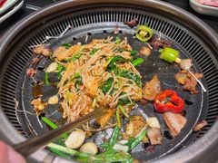 -梨花自助烤肉(西三旗万象汇黑金店)