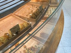 大堂-寻味唐派·牛奶手撕面包(府前街店)