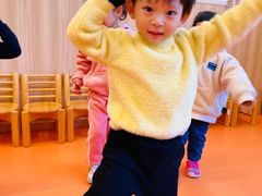 -小门牙好性格托育(北外滩中心)