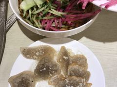 -黑八私房老北京炸酱面