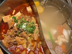-左庭右院鲜牛肉火锅(环球港店)