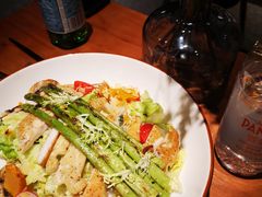 香煎鸡肉芦笋沙拉-POKEE VIA&Brunch·维娅(重庆来福士店)