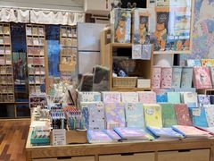 -猫的天空之城概念书店(杭州南宋御街店)