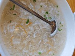 -侬佳蒸菜馆(听潮店)