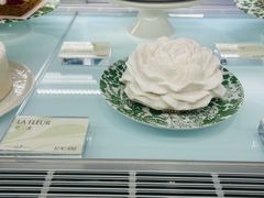 -潮一不贰·法式甜品·生日蛋糕·西式简餐(外滩店)