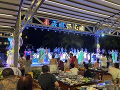 -渔家火锅·海鲜自助餐·演艺(亚龙湾天域酒店)
