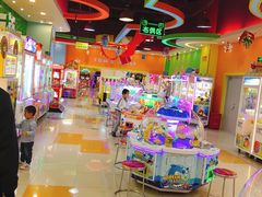 -汤姆熊欢乐世界(红博会展购物广场店)
