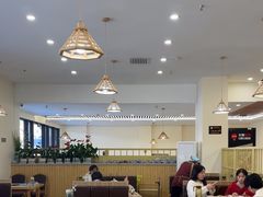 -朴小妹人参鸡汤火锅(长白山万达店)