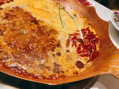 -墨居上隐·院子里火锅(峨眉店)