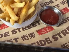 -Side Street街旁(交道口店)