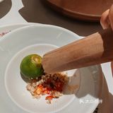 0元玩转这座城环境不错，装修得很有热带风情