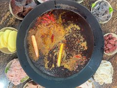 -星鸿社重庆老火锅(燃灯寺分店)