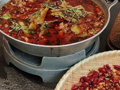 -万重锦·人文川菜馆(骡马市店)