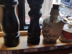 -炎蔵牛舌烤肉