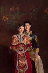 -雪中彩影婚纱摄影·微光艺术中心