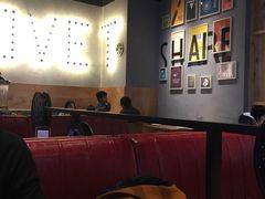 卡座-必胜客(滨江店)