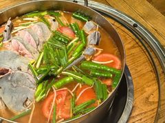 -亮欢寨酸汤鱼(沙冲路店)