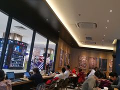 大堂-星巴克臻选(华堂·新辰汇店)