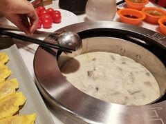 -捞王锅物料理(上海世茂广场店)