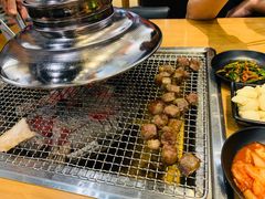 -肉甲韩国木炭烤肉(新壹街1店)