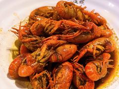 -龙巢盱眙龙虾·牛蛙·烧烤宵夜(八卦岭店)