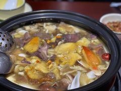 -菌之家·专业纯野生菌火锅·特色炒菌