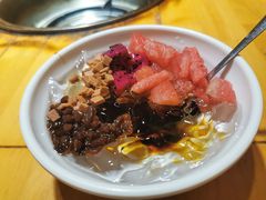 -大众跷脚牛肉馆·非遗传承单位(峨眉山店)