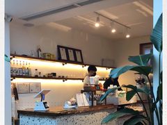 -Line 咖啡(石厦花园店)